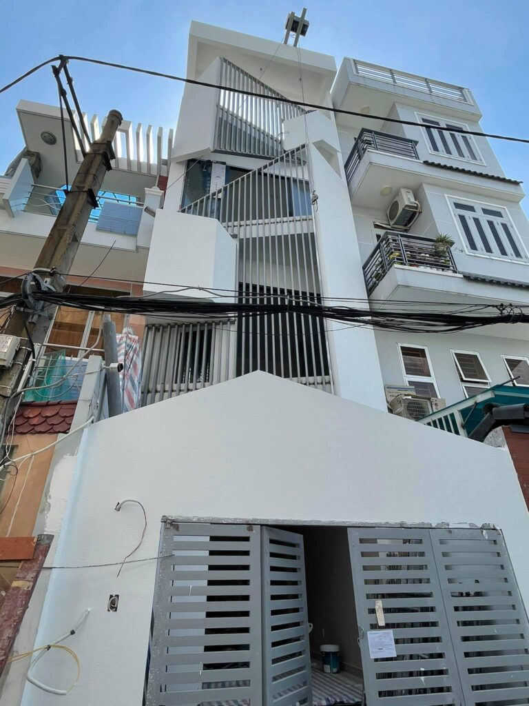 NHÀ Ở PHƯỜNG 24, BÌNH THẠNH